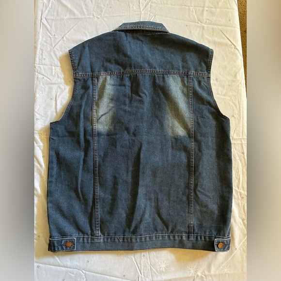 Blue Lightweight NWOT/ Unisex Jean Jacket Vest - Picture 2 of 12